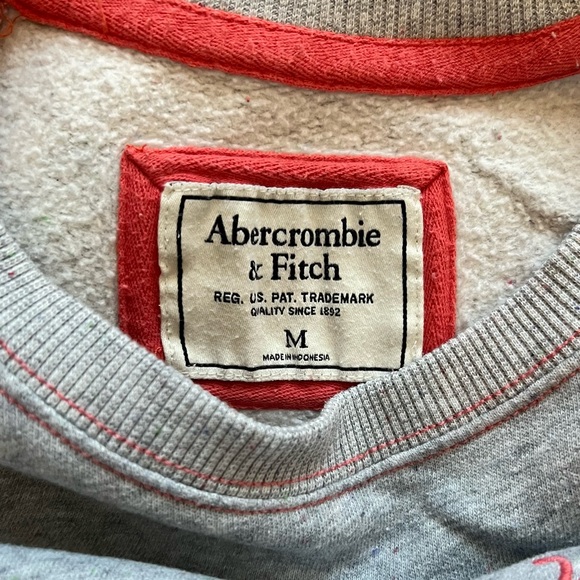 Abercrombie & Finch Crewneck - Picture 3 of 5